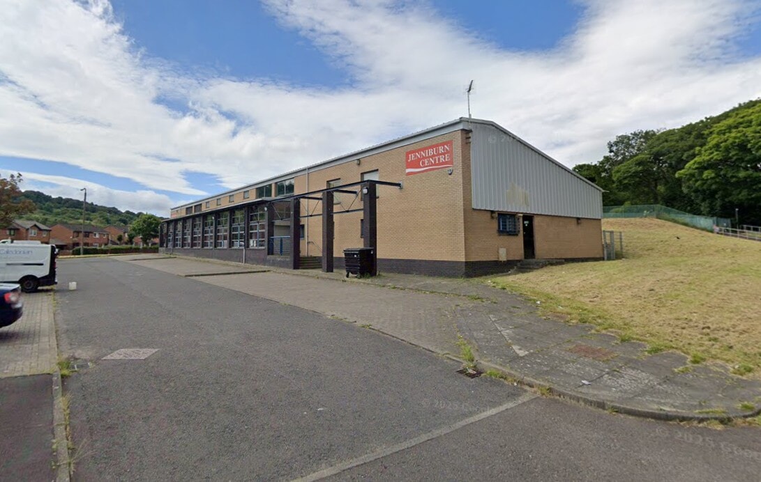 Police presence outside Castlemilk community centre due to ‘ongoing investigation’