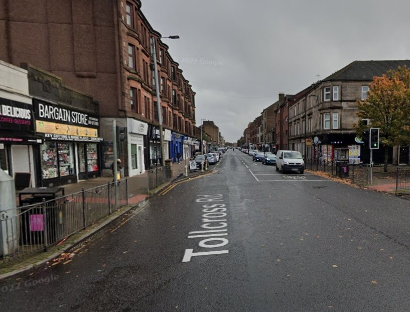 Two injured after police respond to reports of man with bladed weapon in Glasgow