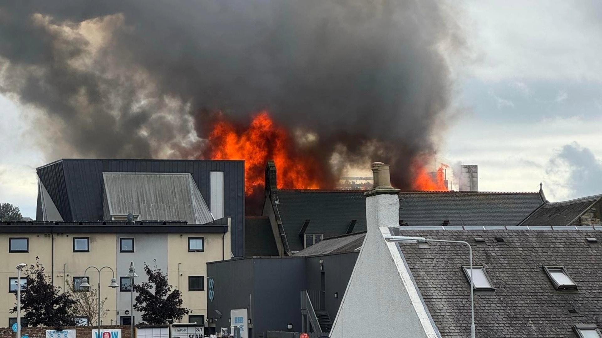 Images and videos shared on social showed the fire ripping through a building.