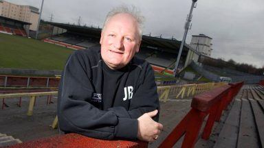 Tributes paid to former footballer Jimmy Bone following death aged 75