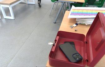 Mobile phones to be banned in Edinburgh primary schools