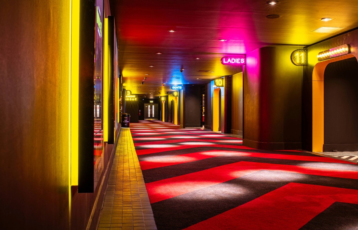 Renovations will include fully reclining auditoriums with upgraded laser projection and sound, as well as three giant "OmniplexMAXX" screens featuring Barco 4K Laser projection and Dolby Atmos sound.