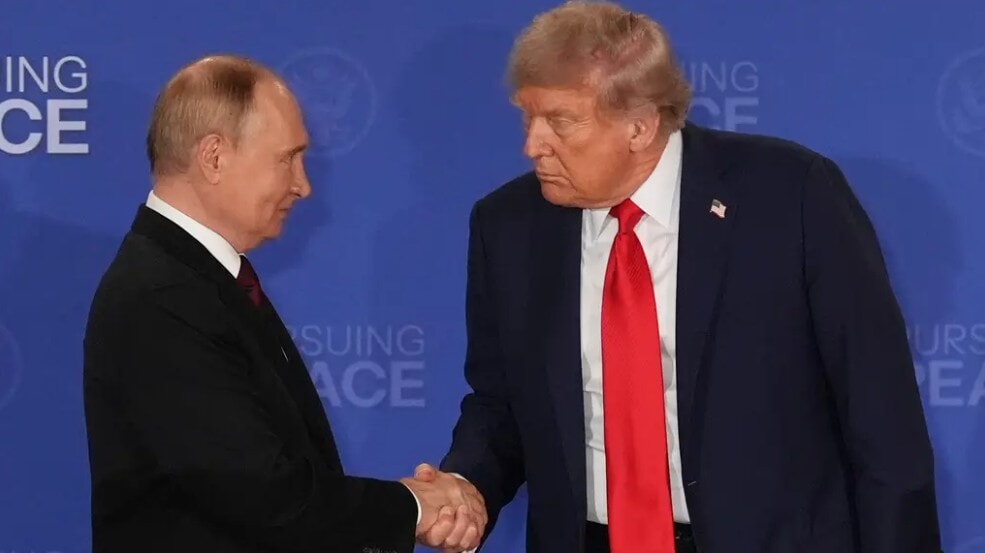 Trump says he will meet Putin in Hungary to try to resolve Russia-Ukraine war