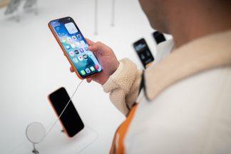 Mobile phone launches help Scotland’s shops to best sales figures since April
