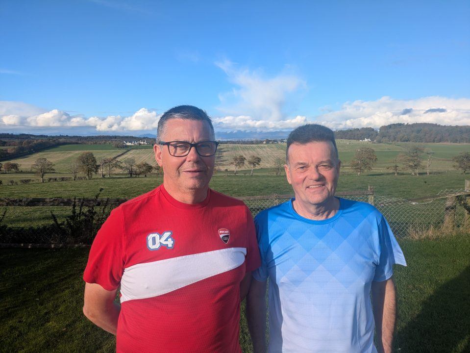 Scot celebrates kidney transplant to save brother after anniversary of treatment