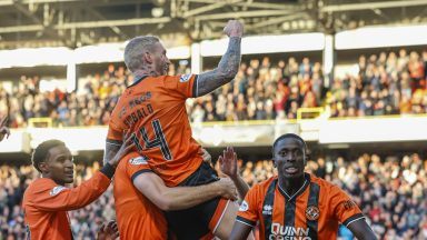Dundee United climb to third after comeback win over 10-man St Mirren in William Hill Premiership