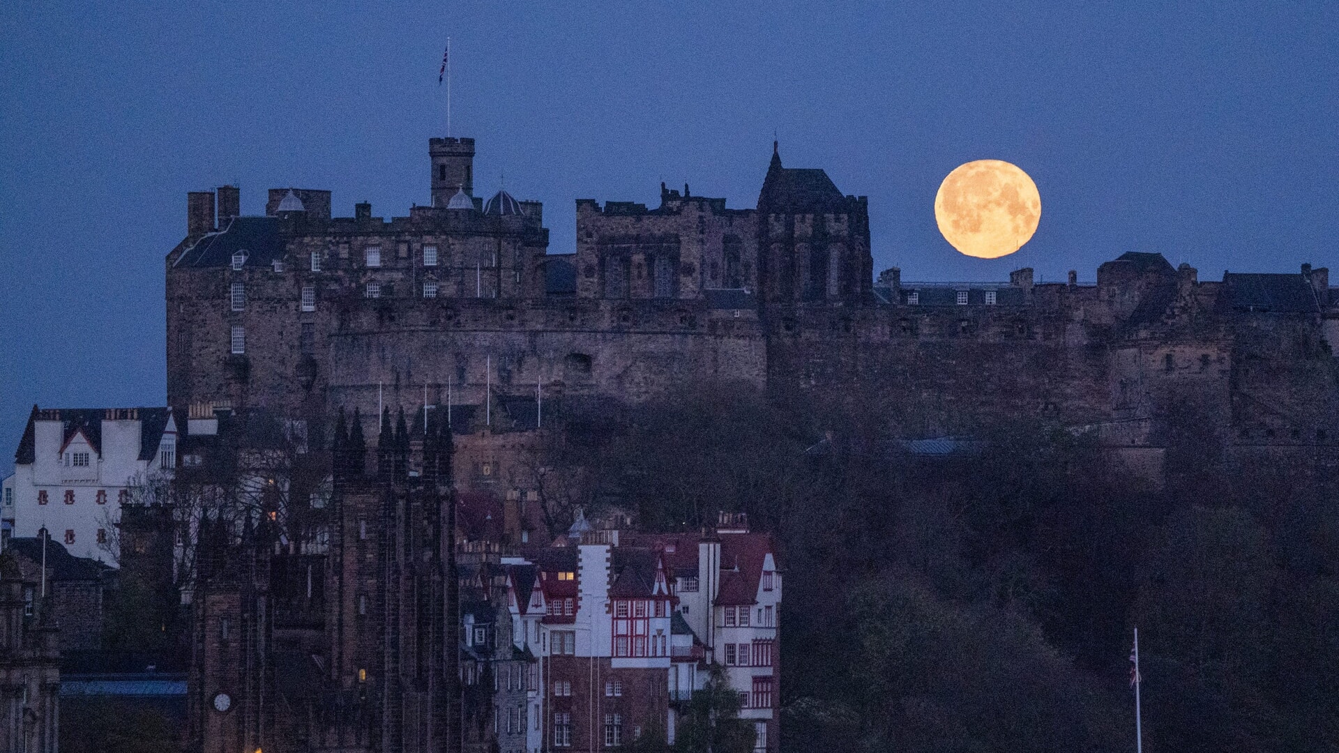 The event was hosted at Edinburgh Castle.