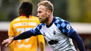 Scott Arfield strike sees Falkirk snatch comeback victory over Motherwell
