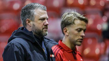 Aberdeen 1-2 Hibernian: Jimmy Thelin challenges players to be more competitive
