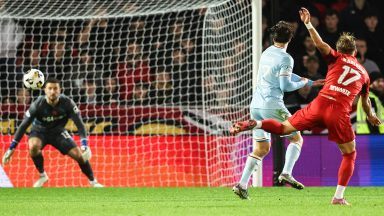 Aberdeen boss Jimmy Thelin hails Jesper Karlsson after 1-1 draw with Motherwell