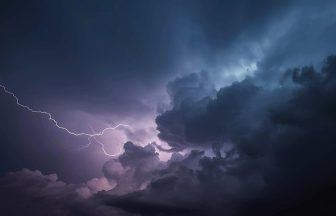 What is thundersnow and why does it happen?