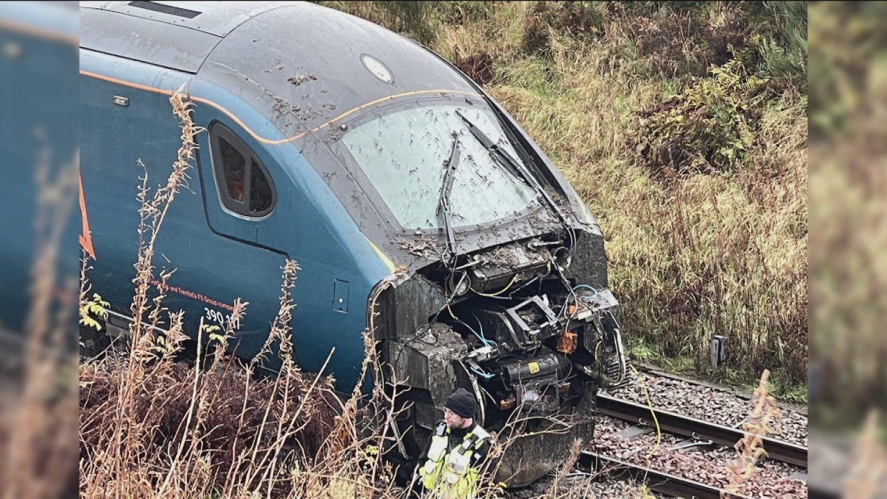 Railway line to reopen after Glasgow to London train derailed