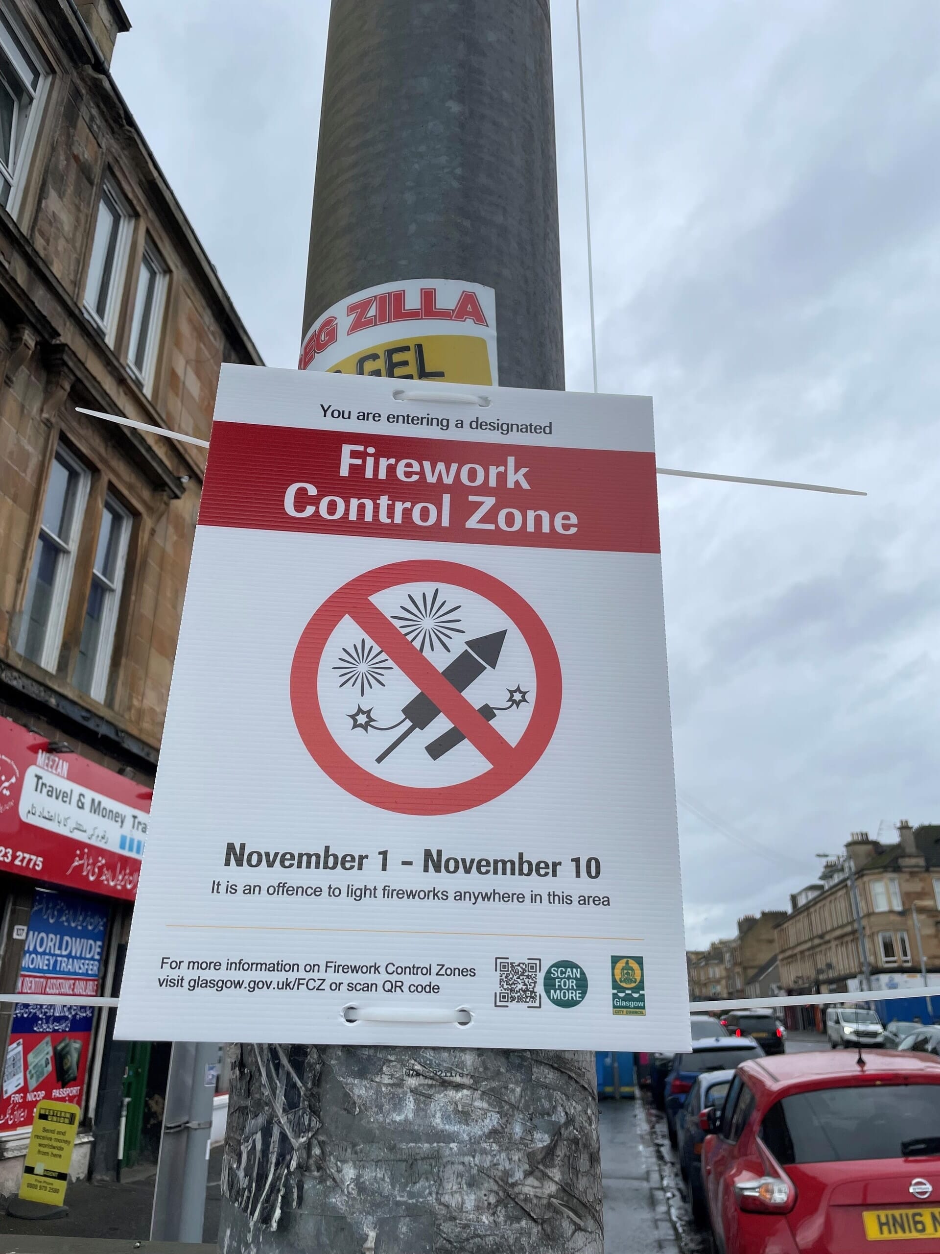 Signs have been put up around the Pollokshields area warning it is an offence to use fireworks (PA)..