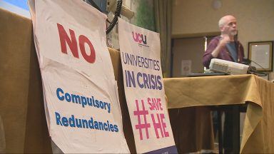 Dundee University accused of ‘misleading staff’ amid ongoing strike
