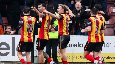 Partick Thistle put pressure on St Johnstone with impressive victory