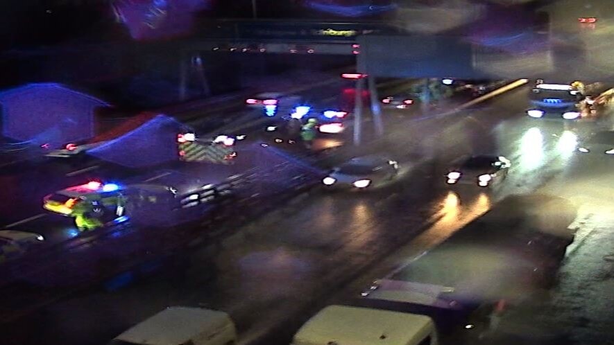 Drivers told to expect delays on M8 following crash during rush hour