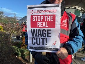 Thousands of Leonardo staff walk out in dispute over pay