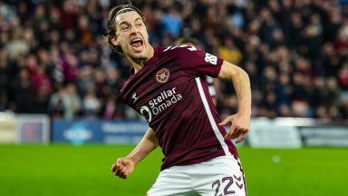 Hearts go nine points clear after swatting aside Dundee