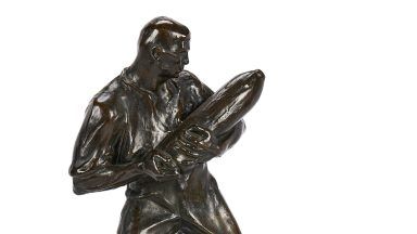 Sculpture of soldier which was created on front line to go under the hammer