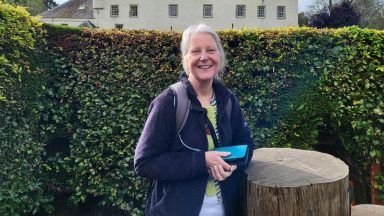 Florist’s death from lung disease may have been ‘triggered by exposure to pollen’