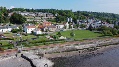 Outlander filming has had ‘huge detrimental’ impact on West Fife village residents