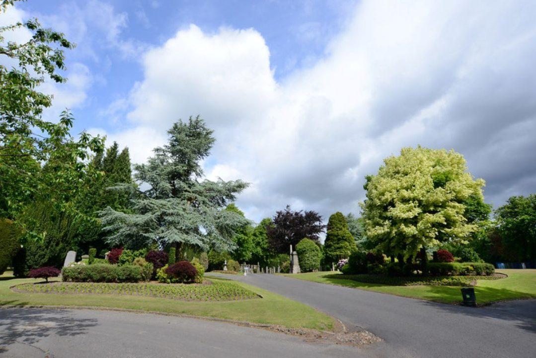 Falkirk councillors agree 12.5% bereavement charge increase to help make more cemeteries