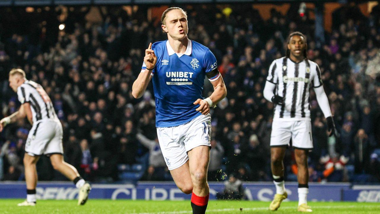 Rangers close gap on leaders Hearts after seeing off St Mirren at Ibrox