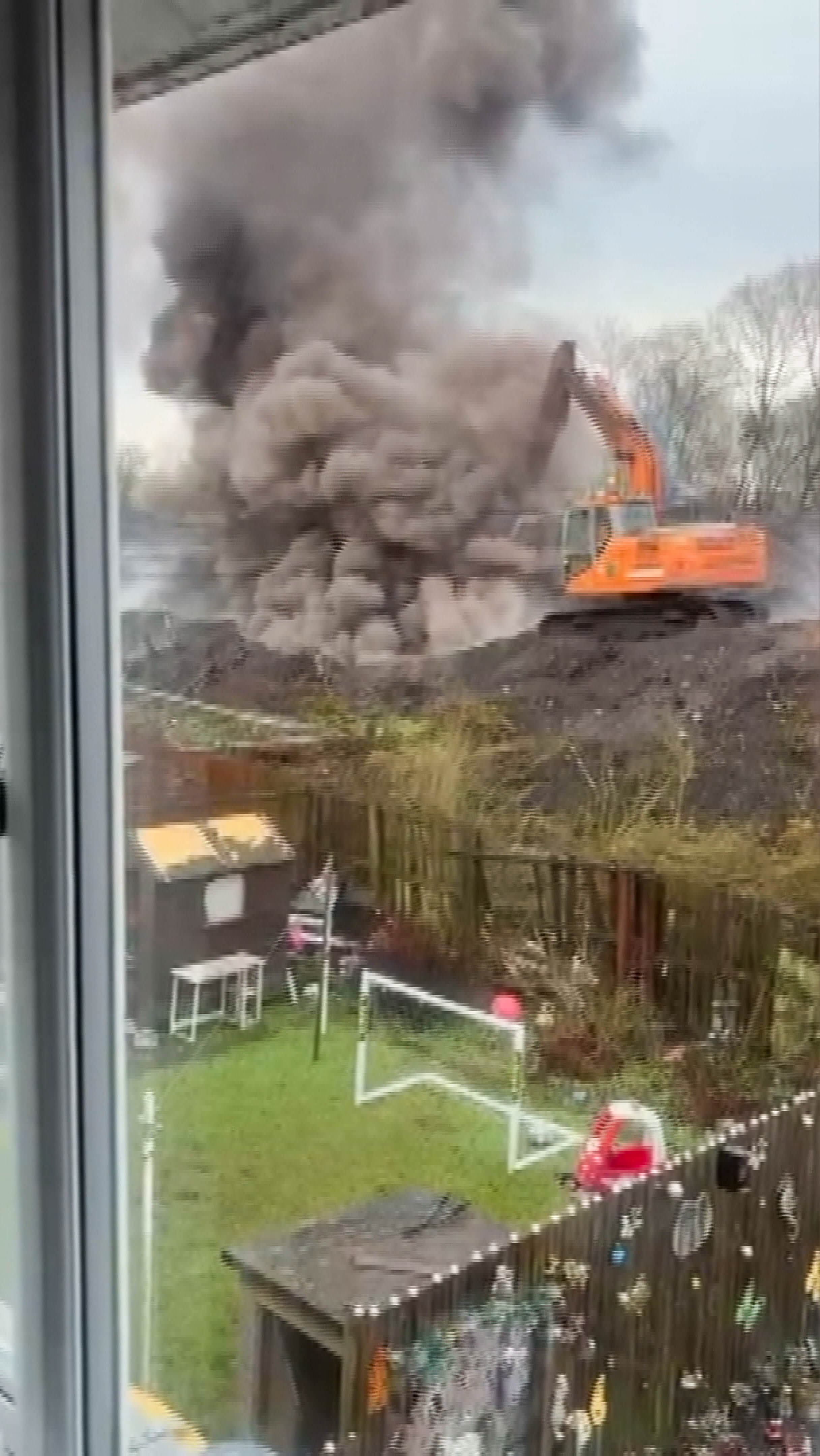 Ongoing fire, Burleigh Street, Coatbridge