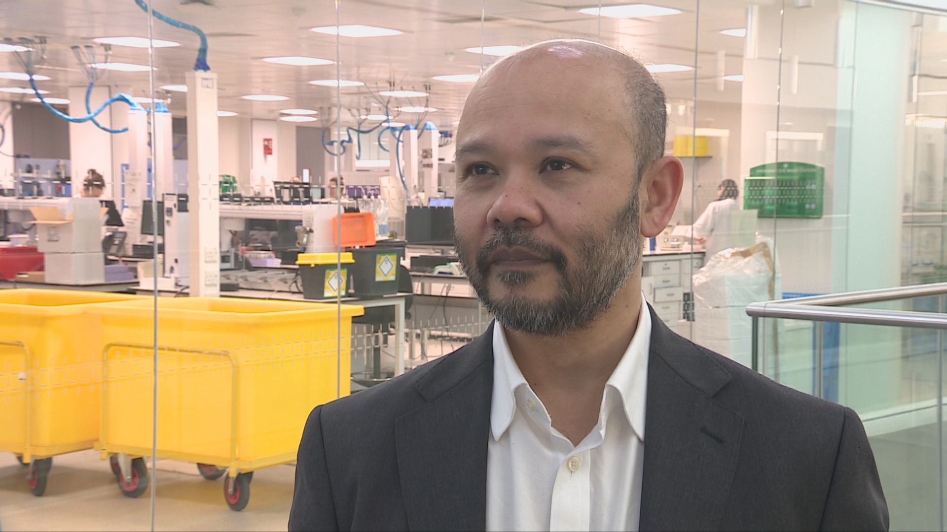 Consultant opthalmic surgeon Dr Naing Latt Tint