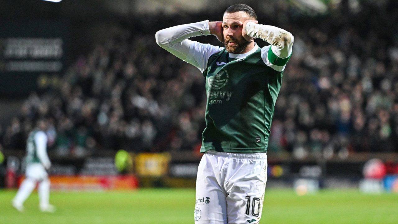 Martin Boyle earns Hibernian a point at Dundee United