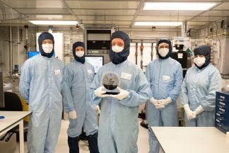 World’s smallest image of River Clyde etched onto silicon wafer