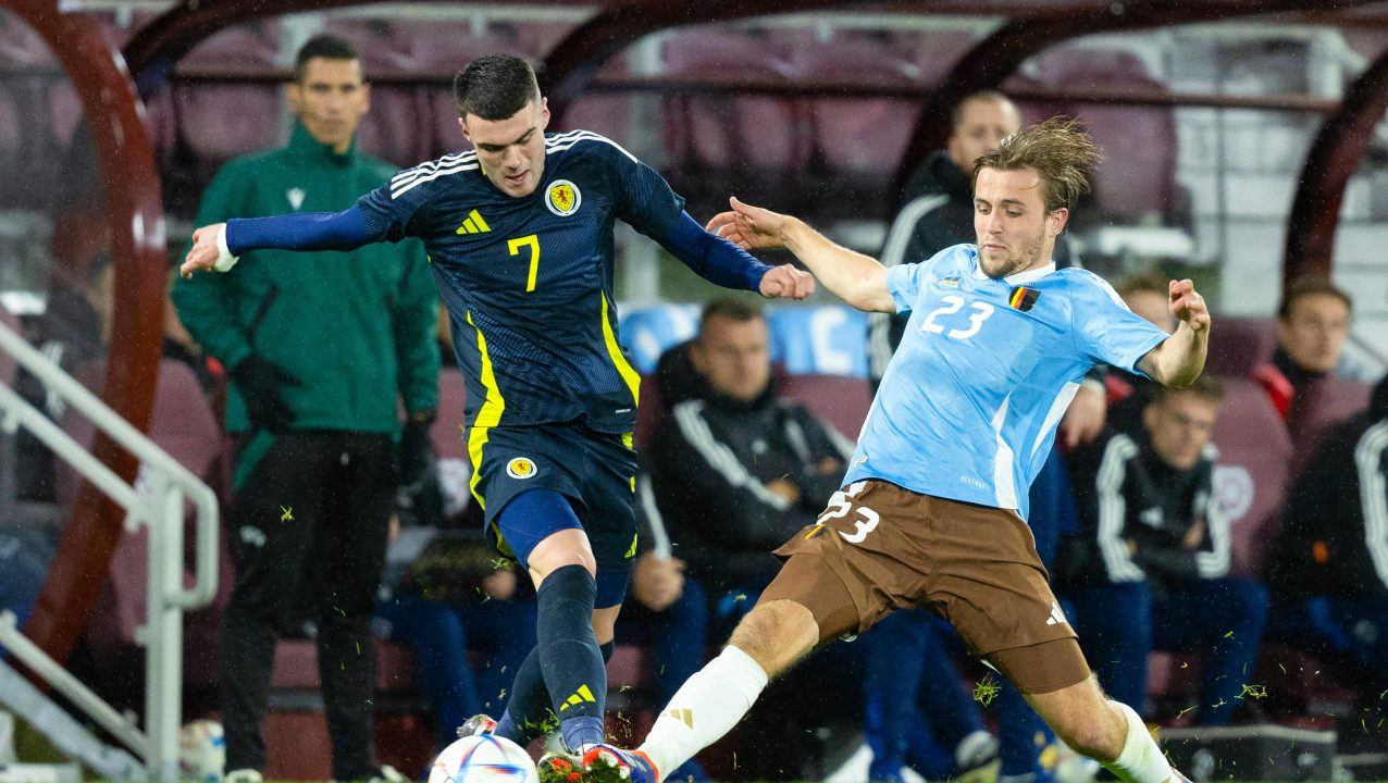 Rangers announce signing of full-back Tuur Rommens from Westerlo