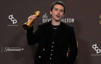 Timothee Chalamet thanks Kylie Jenner in Golden Globes speech
