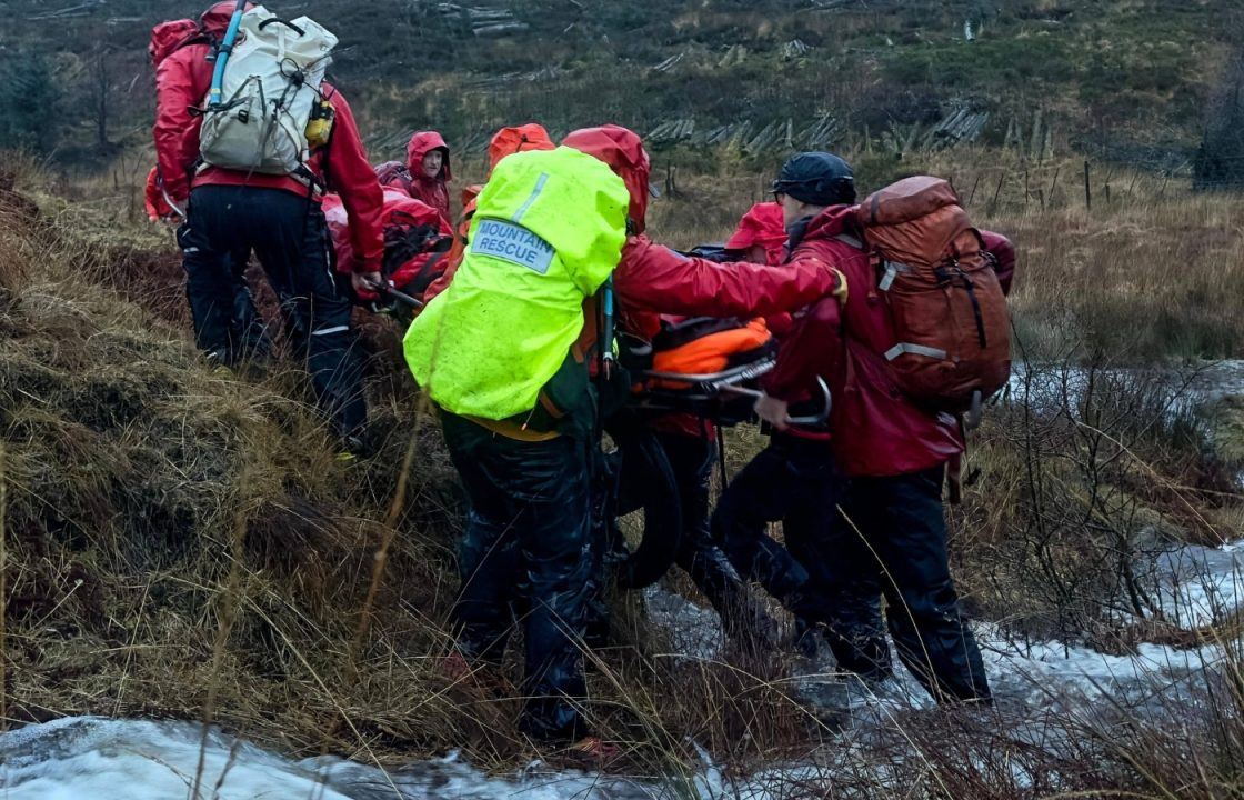 Hiker stretchered off Ben Lomond by rescuers after suffering knee injury