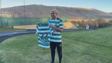 Celtic complete loan signing of Bournemouth defender Julián Araujo 