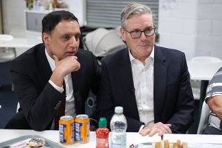 I can still be Scotland’s next first minister, says Sarwar as he backs Starmer