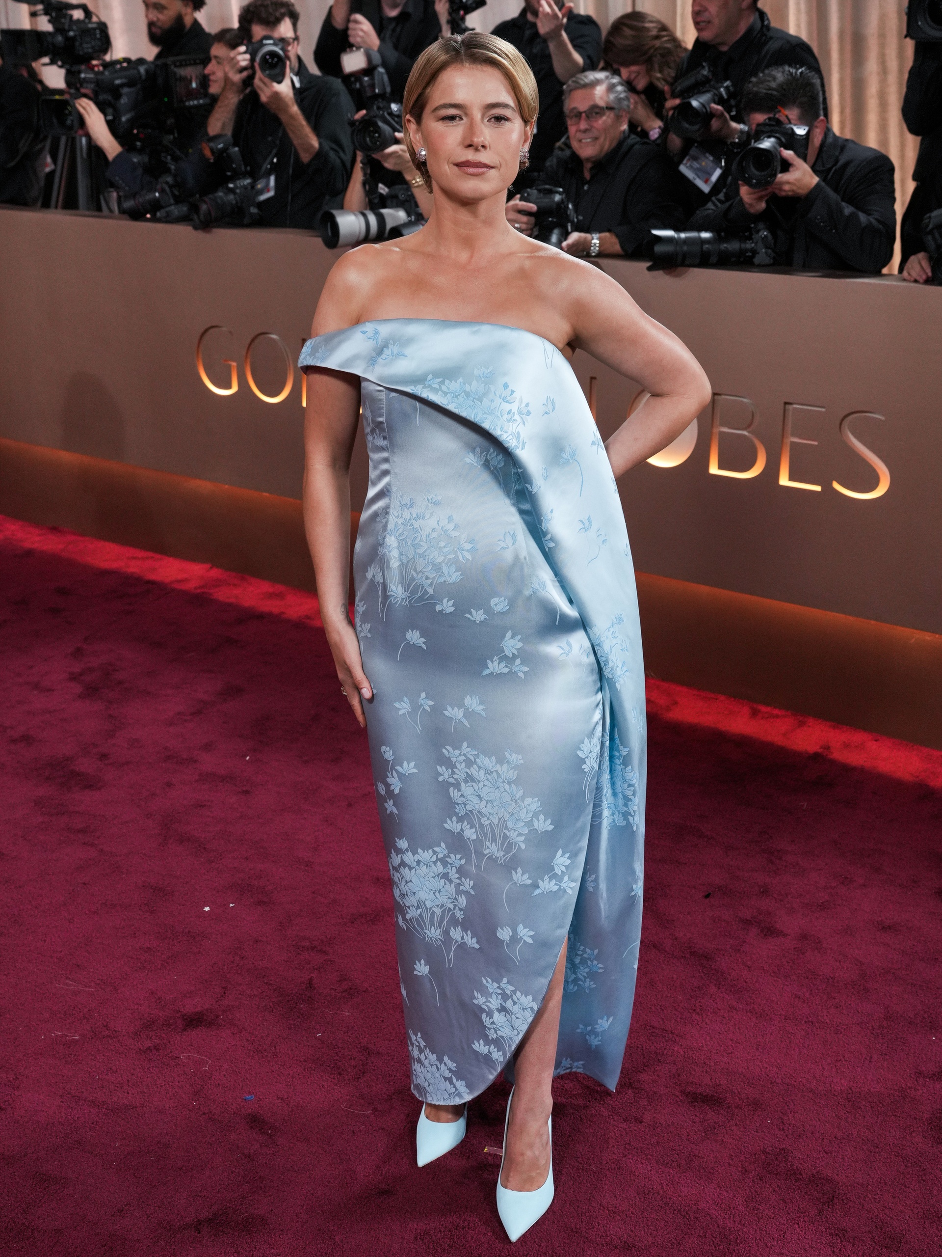 Jessie Buckley is considered a frontrunner for an Oscar.