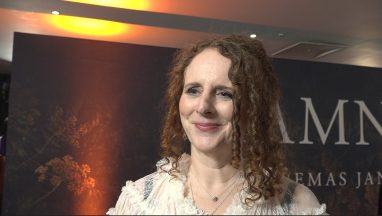 Hamnet writer hails creative ‘family’ after Golden Globes success