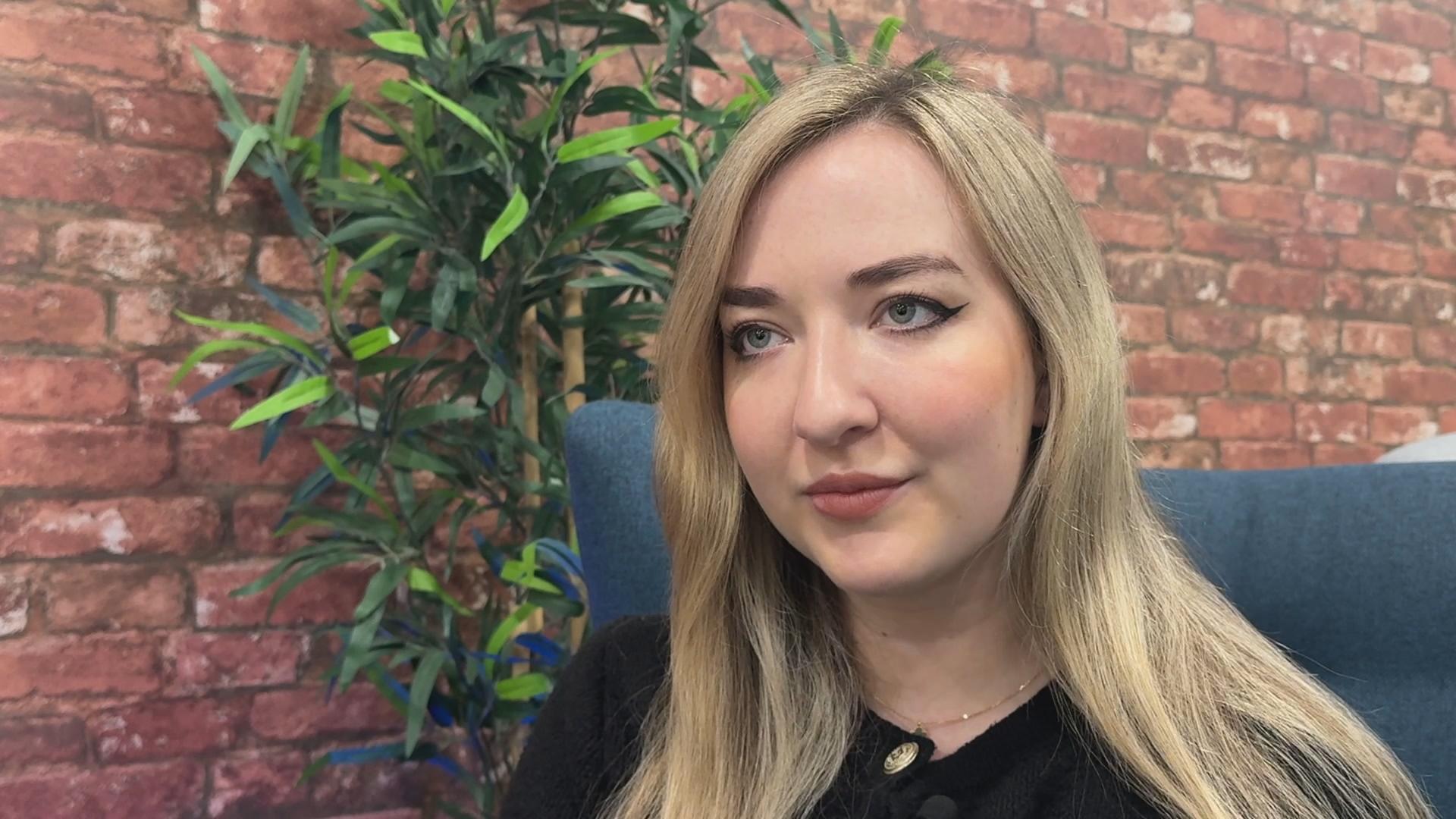 Folk singer Iona Fyfe