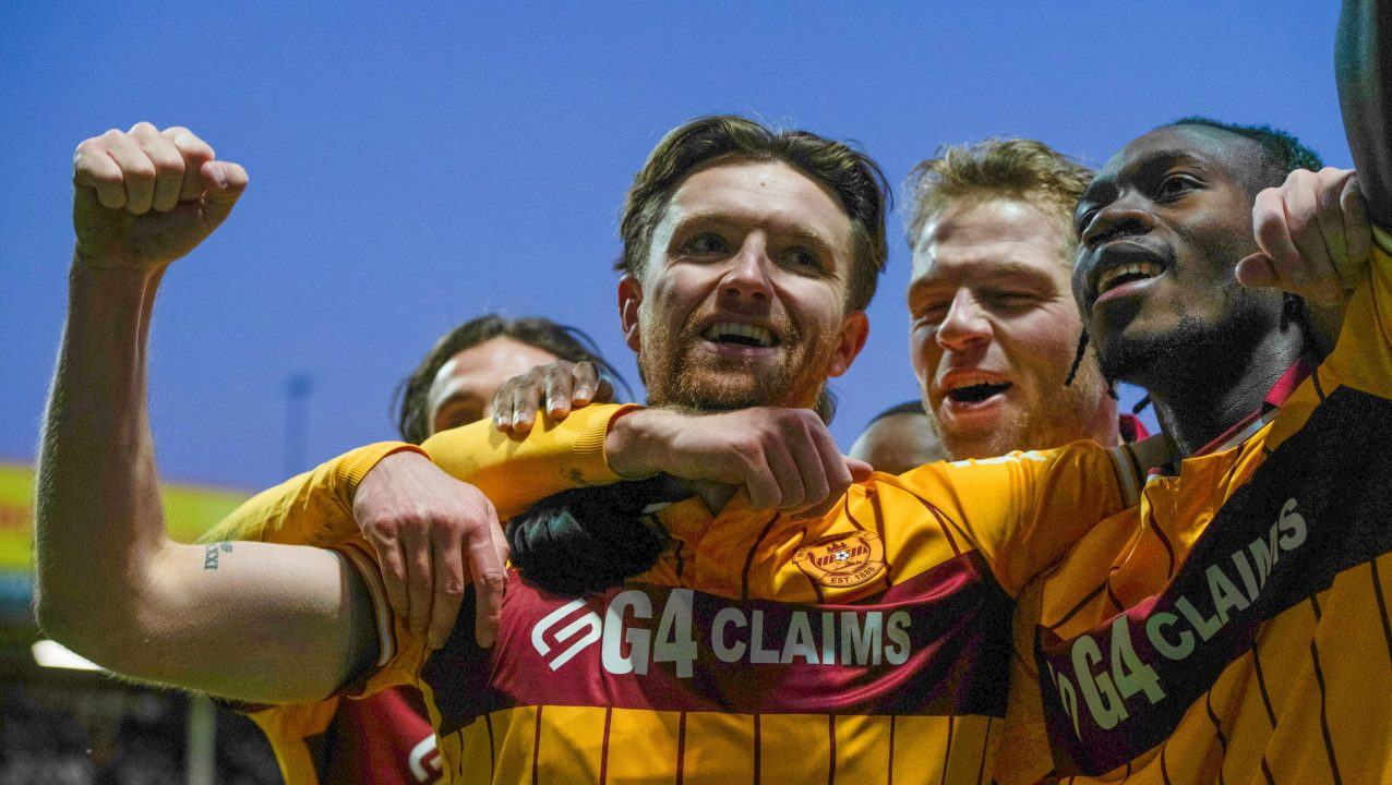 Motherwell up to fourth after dominant victory over St Mirren