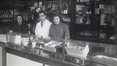 Exhibition celebrates Cafe d’Jaconelli’s Italian-Scottish heritage