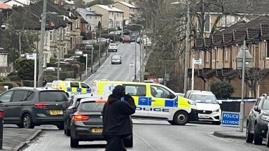 Glasgow road closed due to an ‘ongoing police incident’