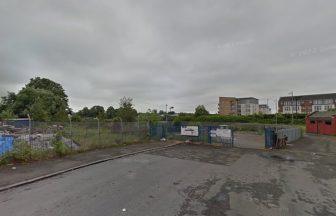 Investigation after body of man found near River Clyde in Yoker