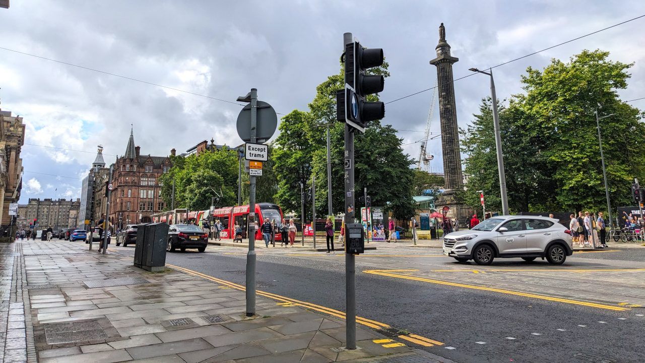 Would a congestion charge bring benefits to Edinburgh?