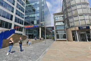 Hundreds of Tesco Bank roles as risk as majority of customer service staff to relocate to Glasgow