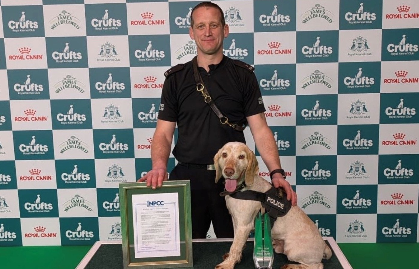 Police dog Mac with handler Andy