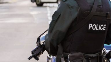 Man arrested after armed police respond to ‘stabbing’ near primary schools in Paisley