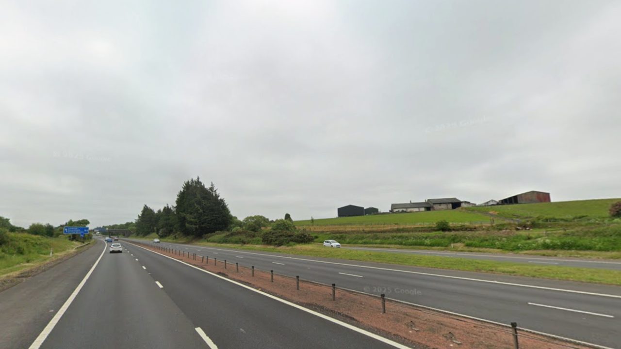 M9 closed at rush hour near Bannockburn as police respond to crash
