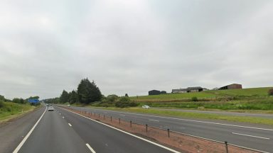 M9 closed at rush hour near Bannockburn as police respond to crash