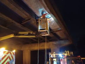 Lorry crashes into M8 bridge causing ‘significant’ structural damage 